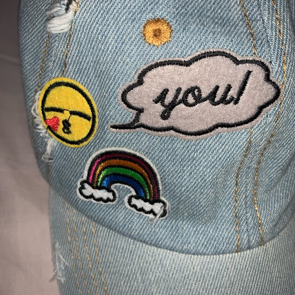 Hat - Picture 2 of 4